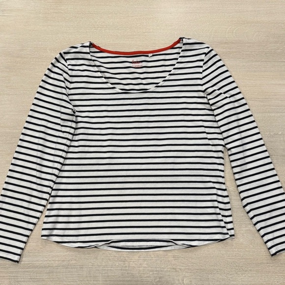 Boden White and black striped long sleeved tee - Picture 3 of 6